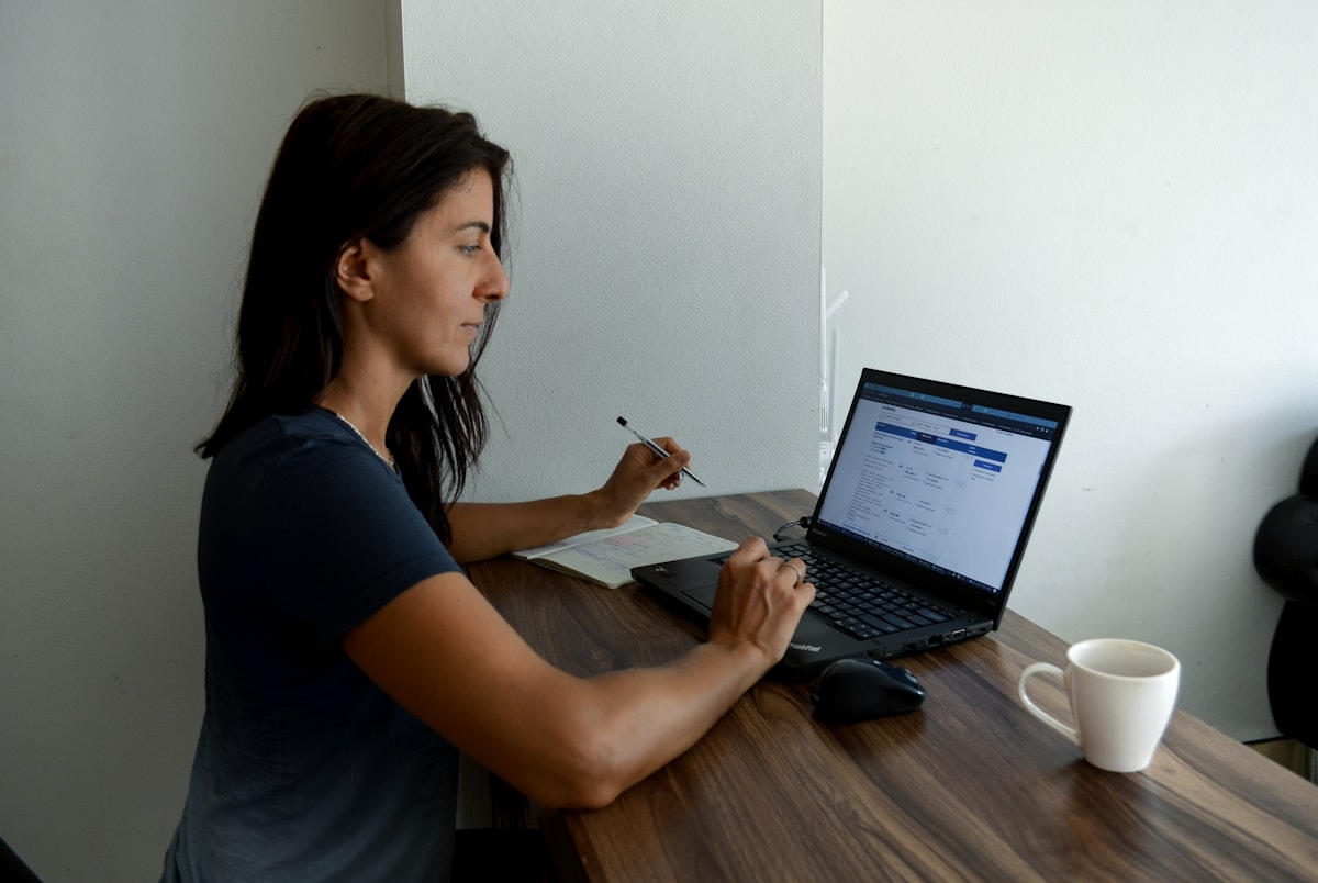 Buying a Used Laptop for Video Editing in Pakistan – What Matters