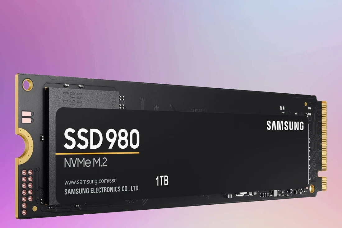 Samsung 980 1TB Gen3 NVMe SSD — 3500 MB/s Laptop Upgrade — used Samsung laptop for sale in Pakistan, NN Laptops Lahore