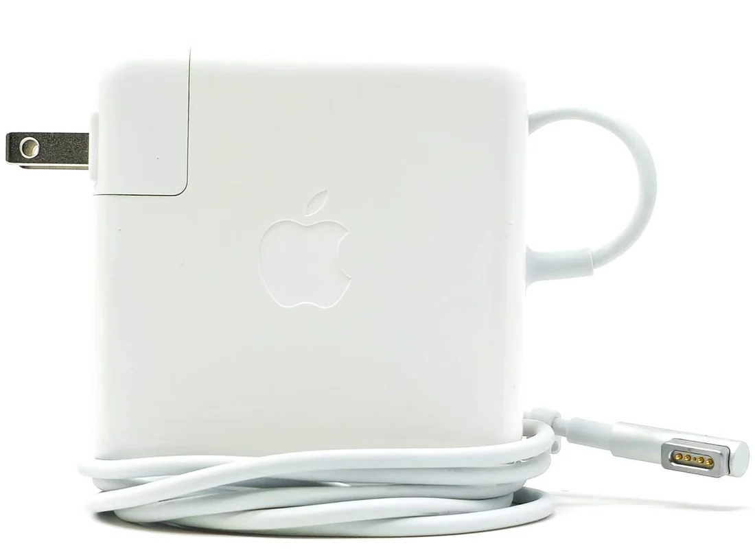 Apple MagSafe 1 85W Power Adapter for MacBook Pro 15 / 17 (2010-2012) — Apple laptop side and angled view, buy in Lahore Pakistan
