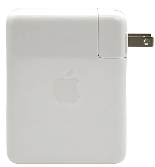 Apple MagSafe 3 67W Power Adapter for MacBook Air M2 (2022) — used Apple laptop for sale in Pakistan, NN Laptops Lahore