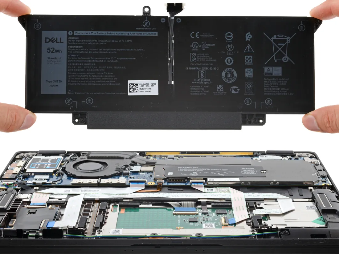 Dell Latitude 7410 Battery — Dell laptop keyboard and ports view, Lahore Pakistan