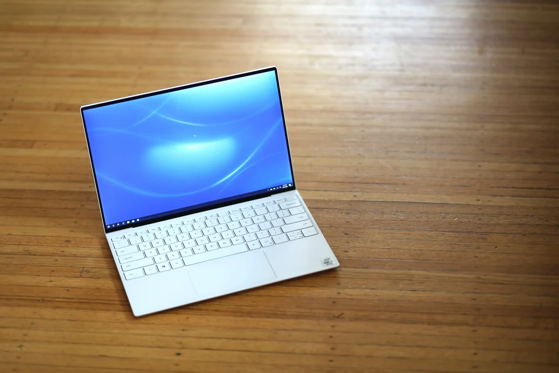 Dell XPS 13 9300 i7-1065G7 16GB 512GB Used Laptop Lahore — used Dell laptop for sale in Pakistan, NN Laptops Lahore