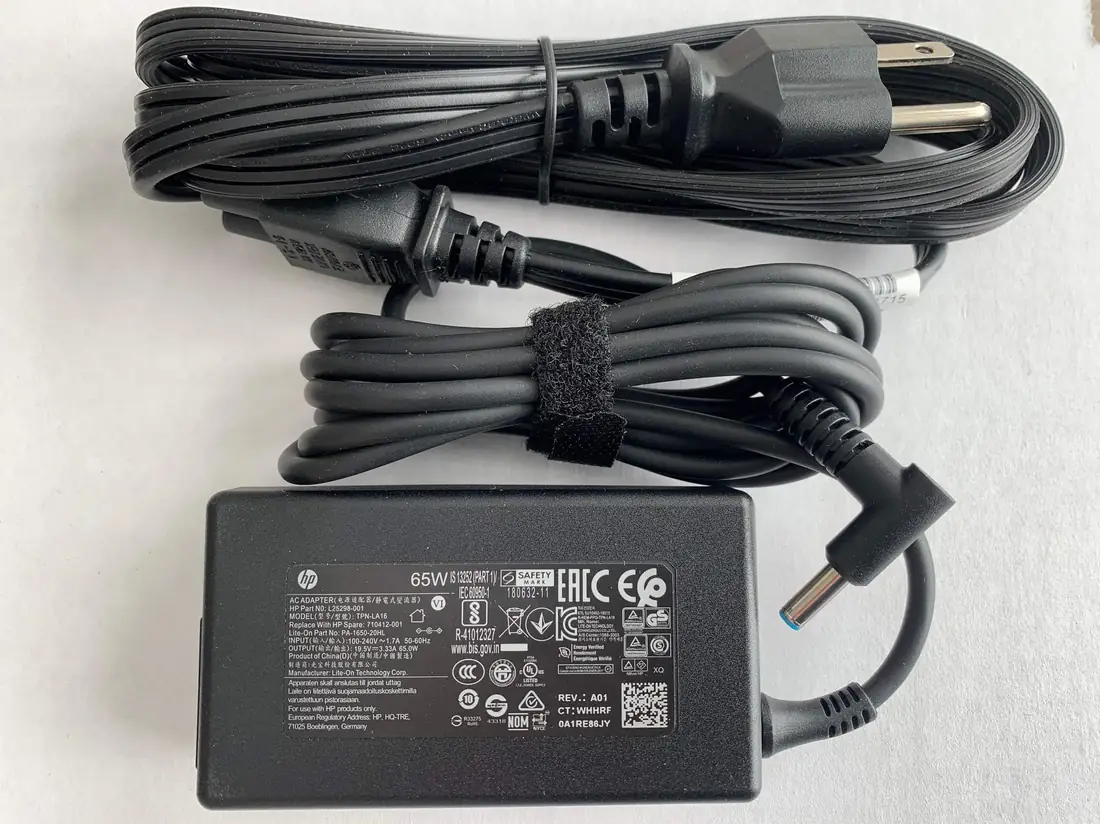 HP Original 65W Smart Pin Blue Tip Charger for EliteBook 840 G5 — HP laptop keyboard and ports view, Lahore Pakistan