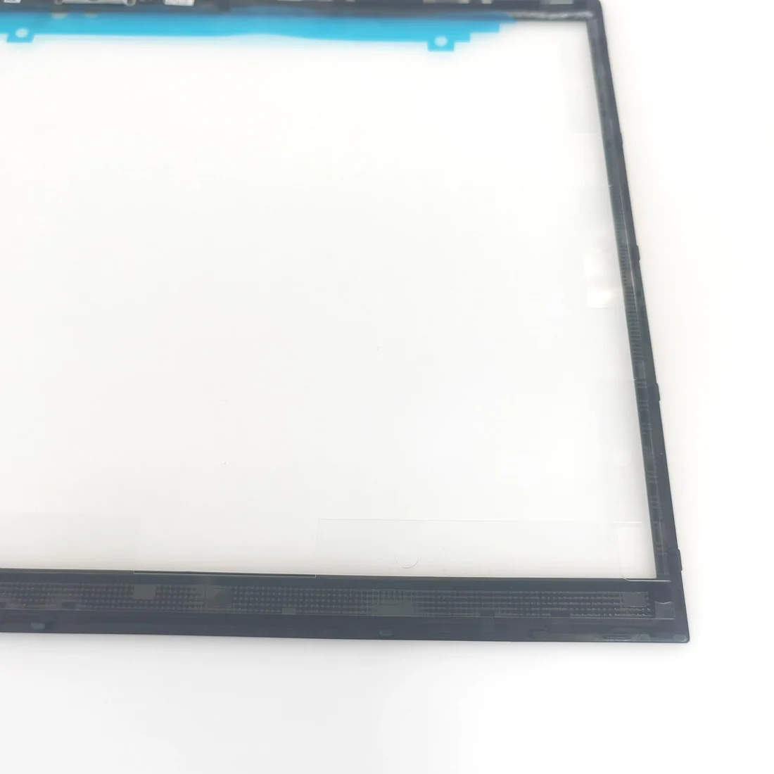 HP EliteBook 840 G8 LCD Bezel (B Panel) Replacement in Lahore — used HP laptop for sale in Pakistan, NN Laptops Lahore