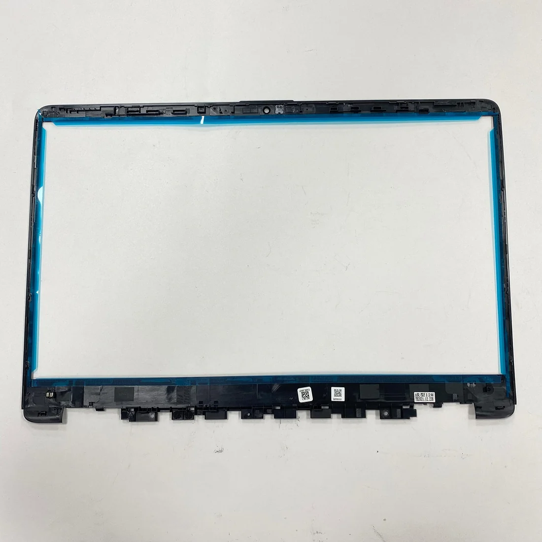 HP Pavilion 14-ce LCD Bezel (B Panel) Replacement in Lahore — used HP laptop, price in Pakistan at NN Laptops Hafeez Center Lahore