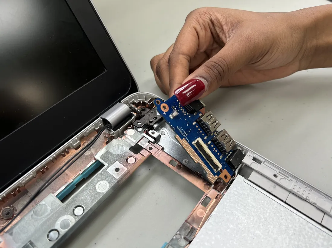 HP ProBook 450 G6 G7 USB IO Daughter Board Replacement — HP laptop keyboard and ports view, Lahore Pakistan