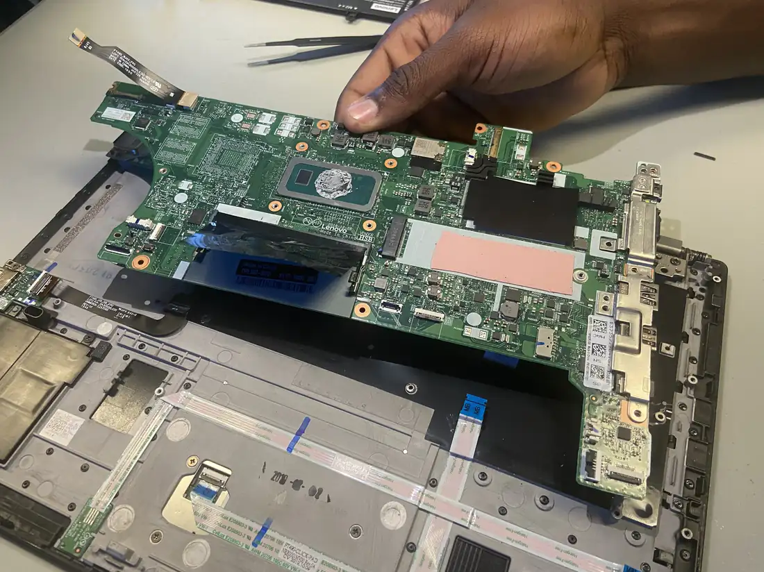 Lenovo ThinkPad T490 Motherboard 8th Gen i5 Integrated UHD 620 — Lenovo laptop keyboard and ports view, Lahore Pakistan