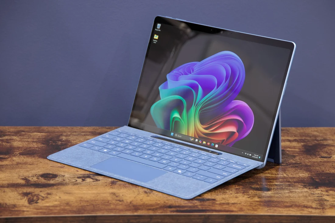 Microsoft Surface Pro 7 i5-1035G4 8GB 256GB — used Microsoft laptop, price in Pakistan at NN Laptops Hafeez Center Lahore